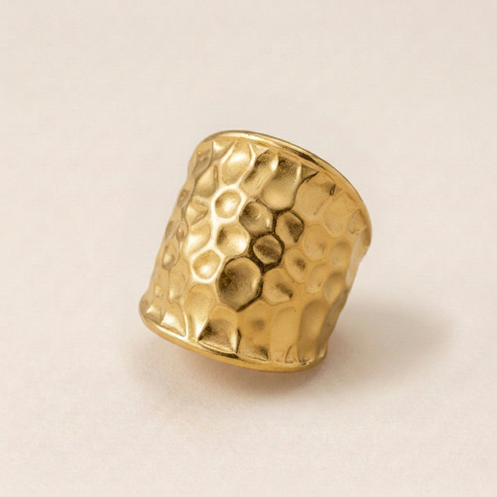 Grote Geslagen Ring