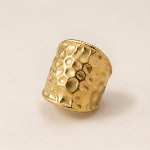 Grote Geslagen Ring