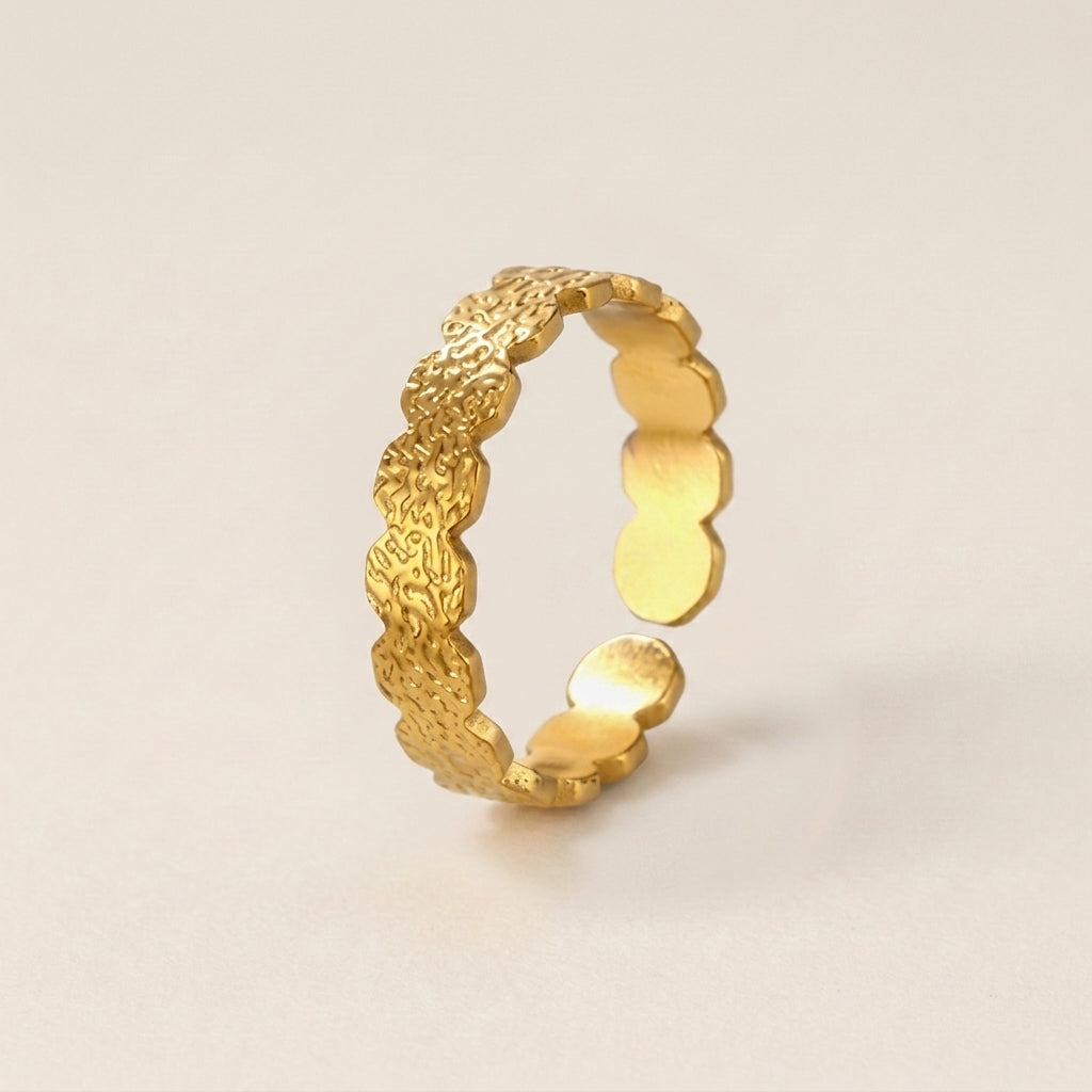 Grove Gehamerde Band Ring