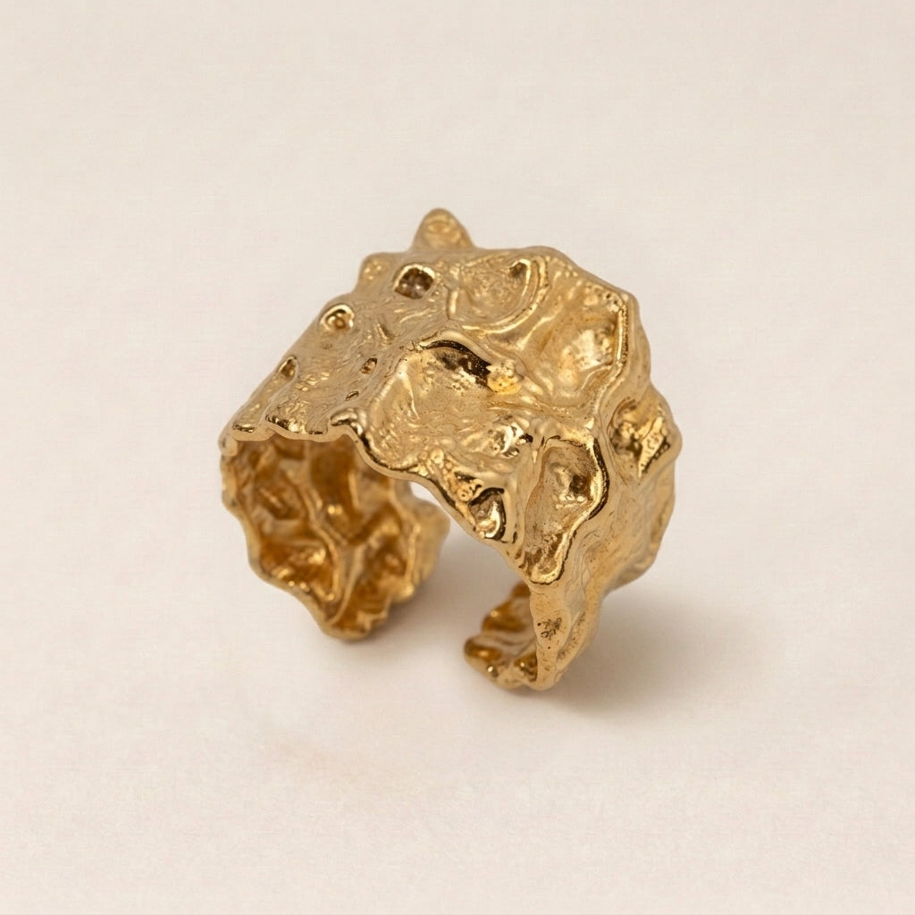 Gehamerde Ring