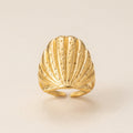 Schelp Statement Ring